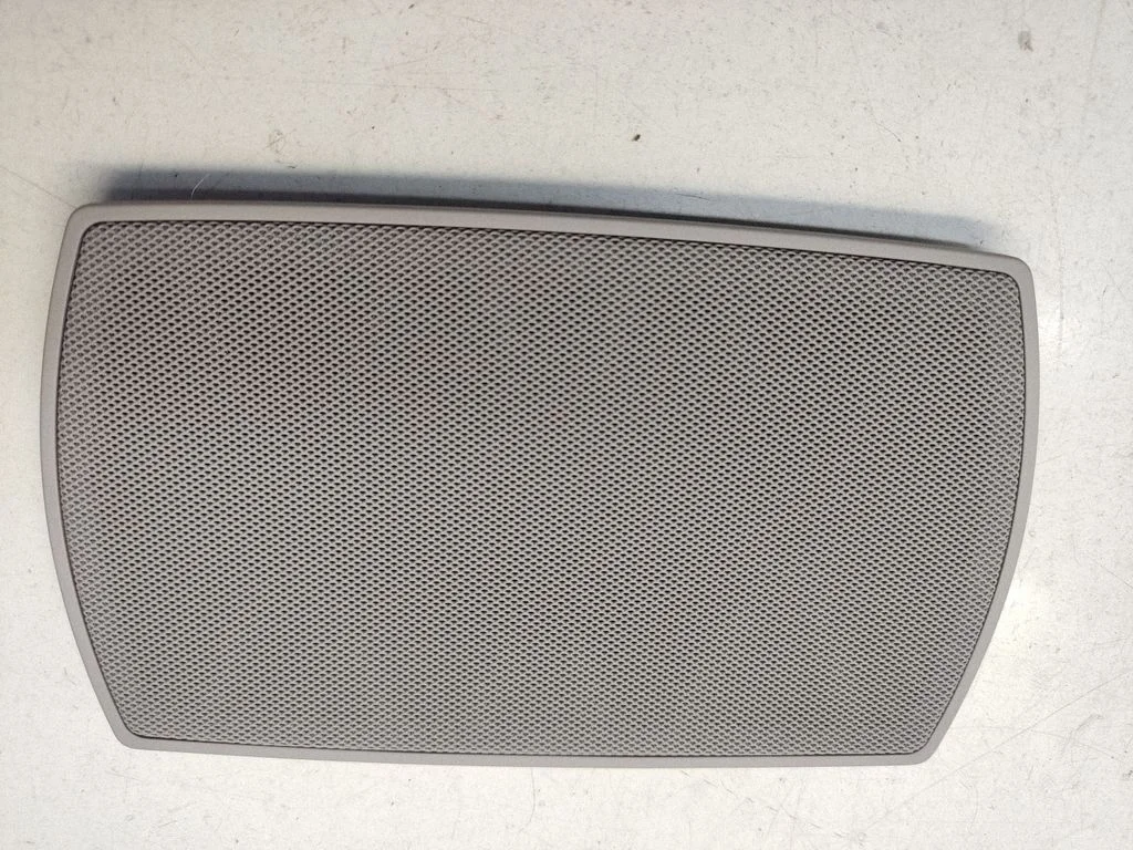 Subwoofer grill/trim – BMW 5 Series F10 F11 (2009-2016)