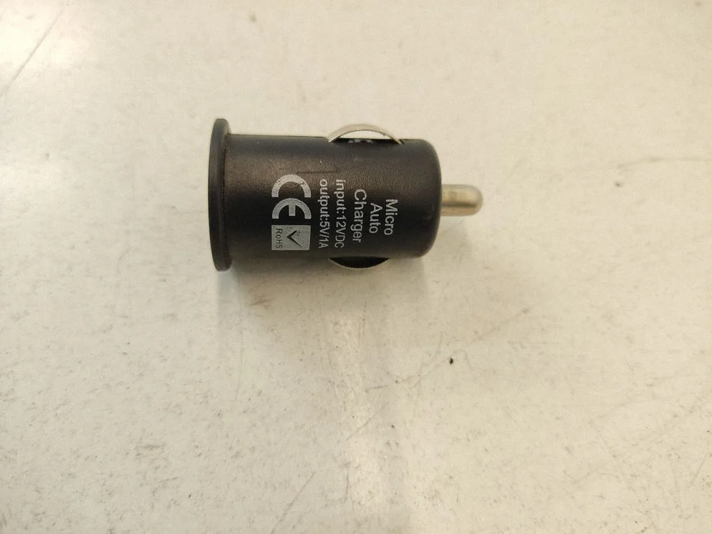 USB socket connector – Hyundai Santa Fe (2000-2006)