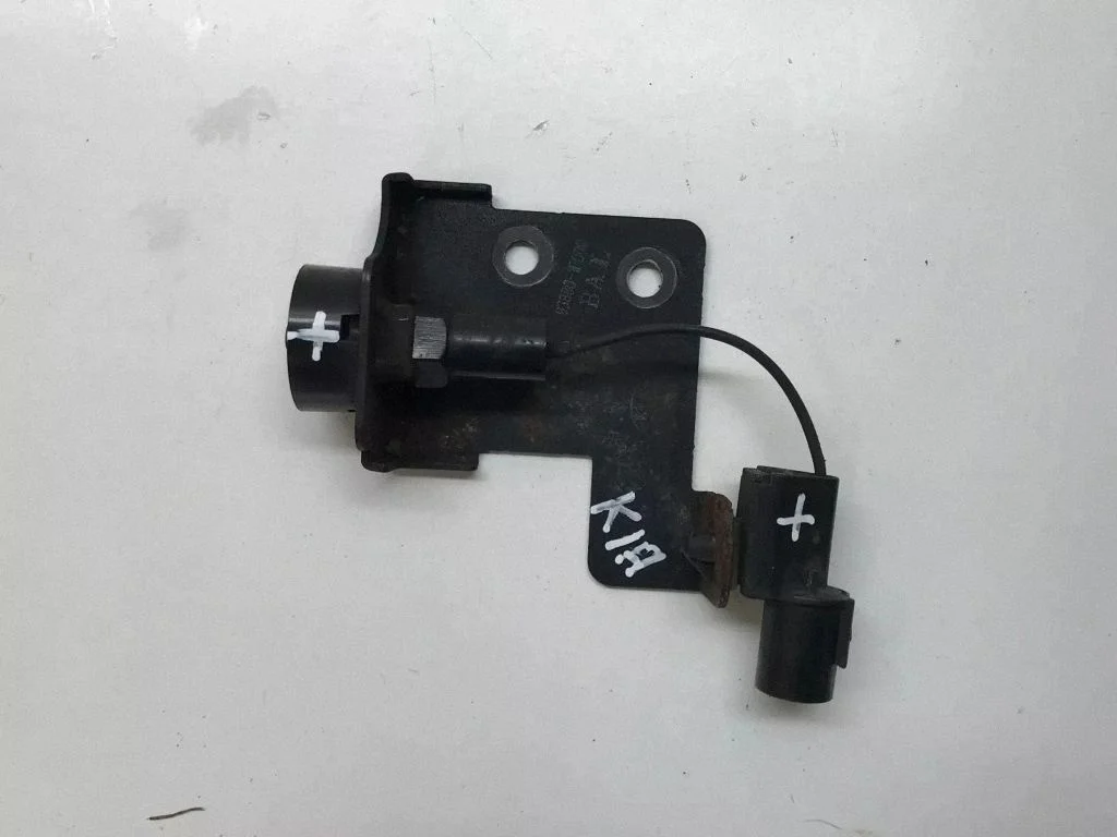 Bonnet alarm switch sensor – KIA Sportage (2005-2010)