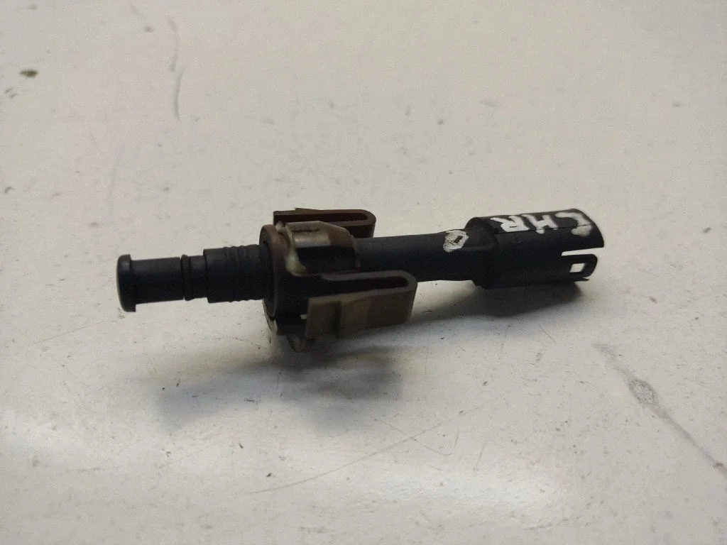 Bonnet alarm switch sensor