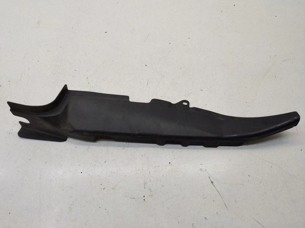 Fender end trim – Mitsubishi Outlander (2007-2012)