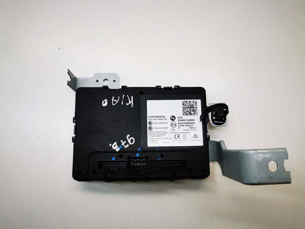 Bezatslēgas sistēmas KESSY (keyless) vadības bloks/modulis – KIA Optima (2015-2020)