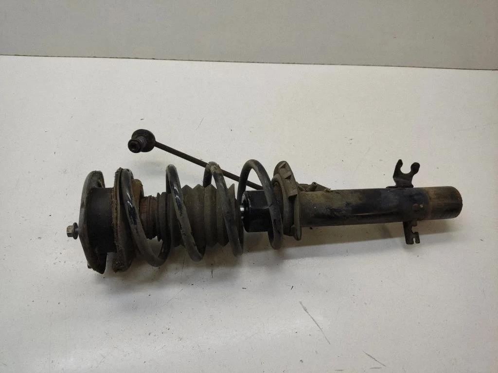 Front shock absorber with coil spring – Mini Cooper Countryman R60 (2011-2016)