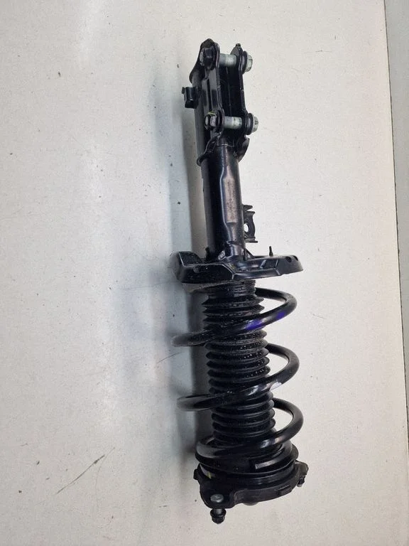 Front shock absorber with coil spring – KIA Ceed (2018-)
