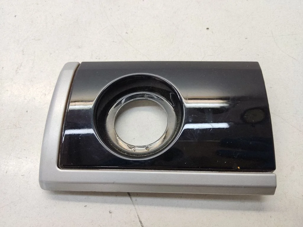 Panel trim 05028829AA