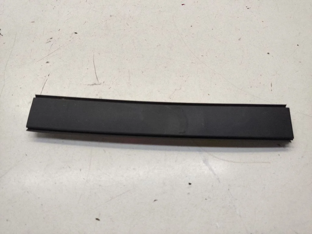 Roof bar rail cover – KIA Ceed (2018-)