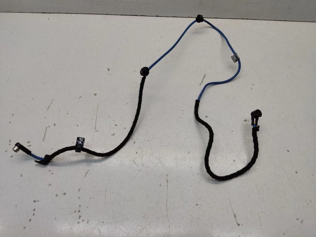 Sound system wiring loom – Ford Focus C-MAX (2003-2010)