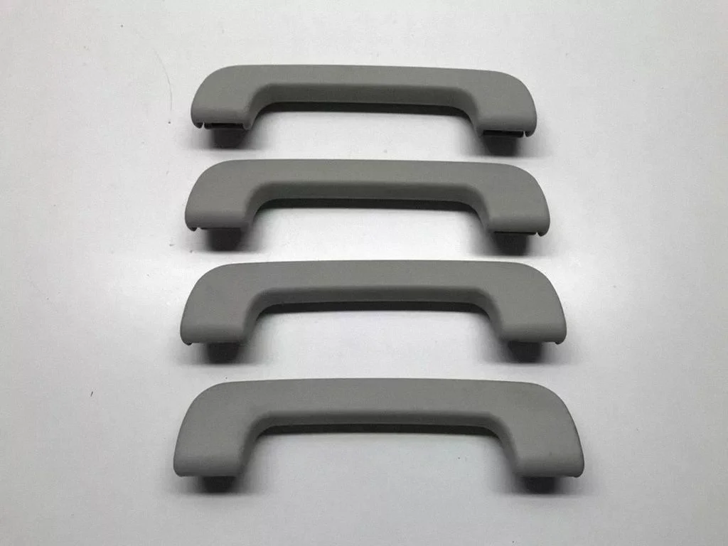 A set of handles for the ceiling 4B0857607F