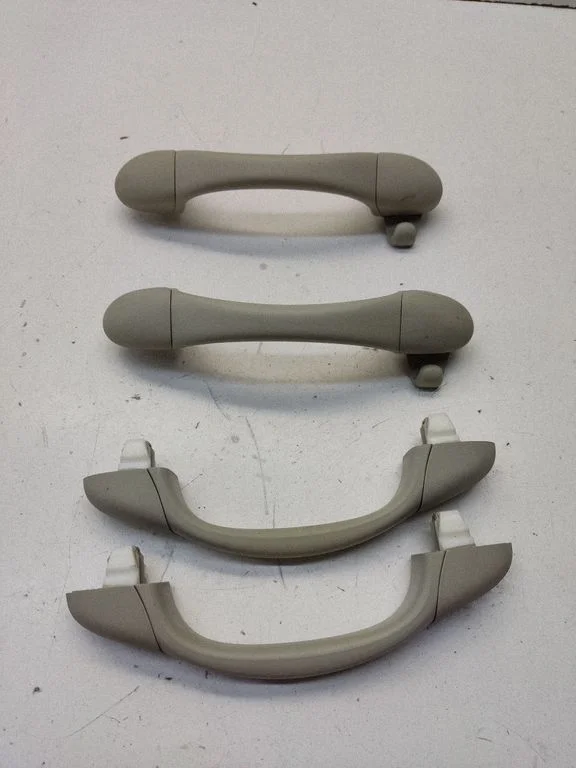 A set of handles for the ceiling – Saab 9-3 Ver2 (2003-2007)