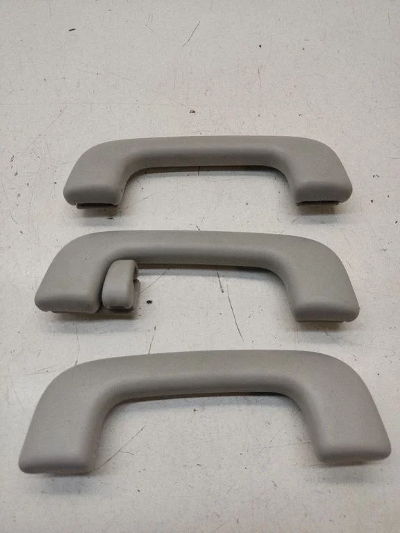 A set of handles for the ceiling 85342D4000