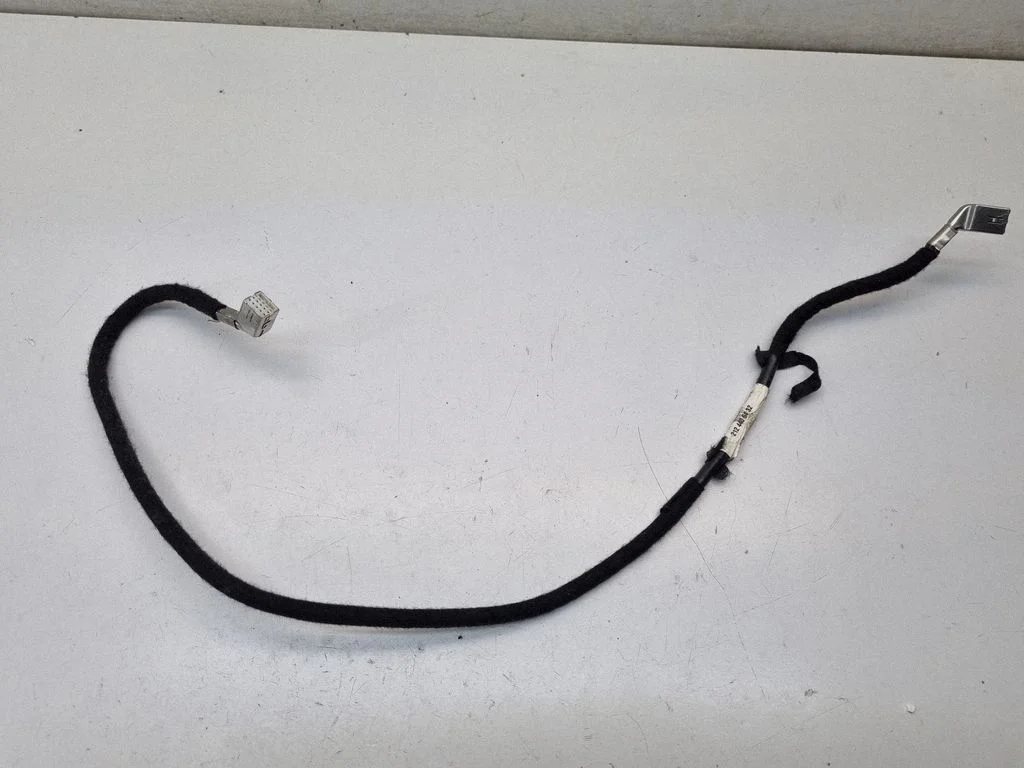 Sound system wiring loom – Mercedes-Benz E-Class W212 (2009-2016)