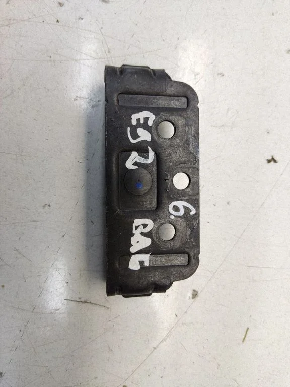 Trunk lock loop – BMW 3 Series E92 E93 (2005-2014)