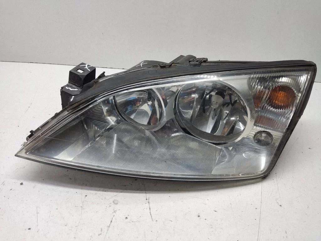 Headlight/headlamp 0301174601