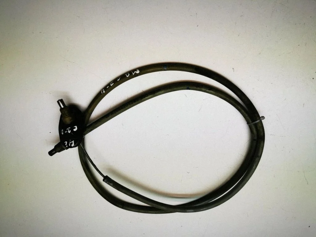 Handbrake/parking brake wiring cable – Mercedes-Benz C-Class AMG W204 (2007-2014)