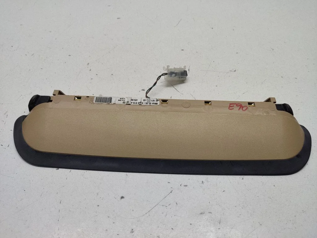 Third/center stoplight – BMW 3 Series E90 E91 (2005-2012)