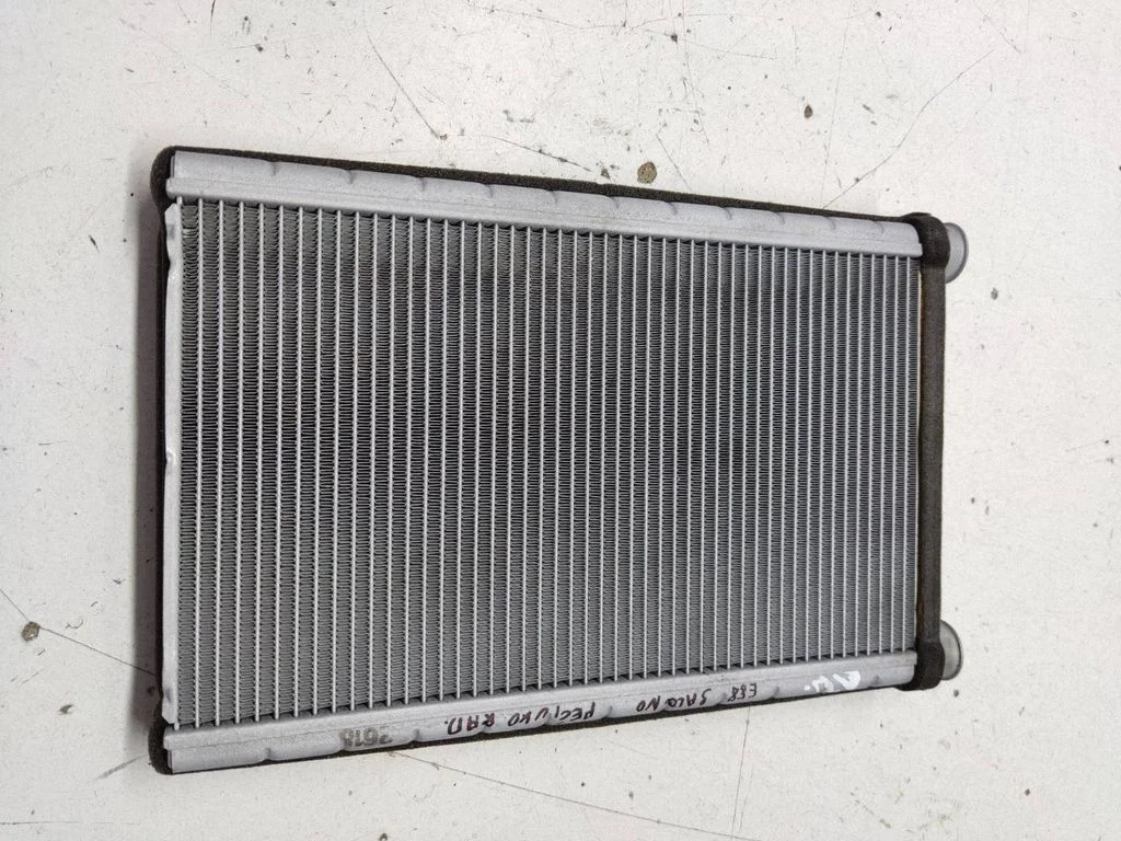 Krāsniņas radiators – priekšējā