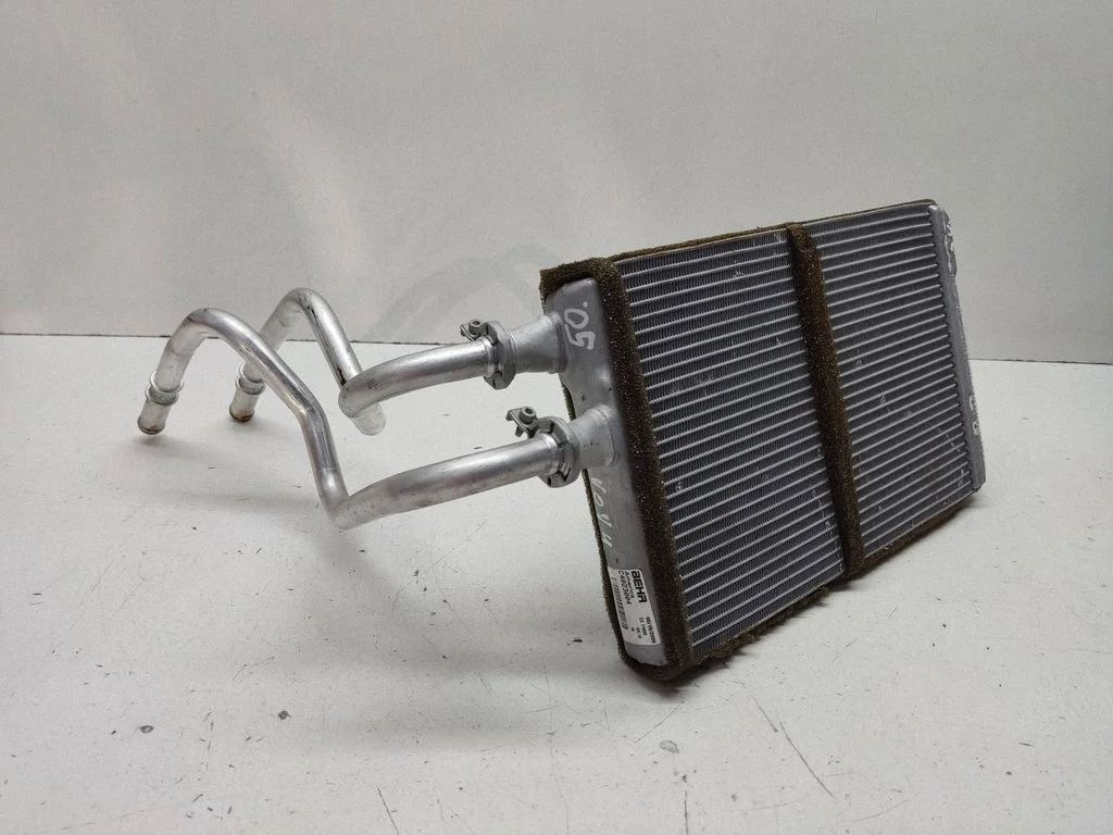 Salongi küttekeha radiaator C4023004