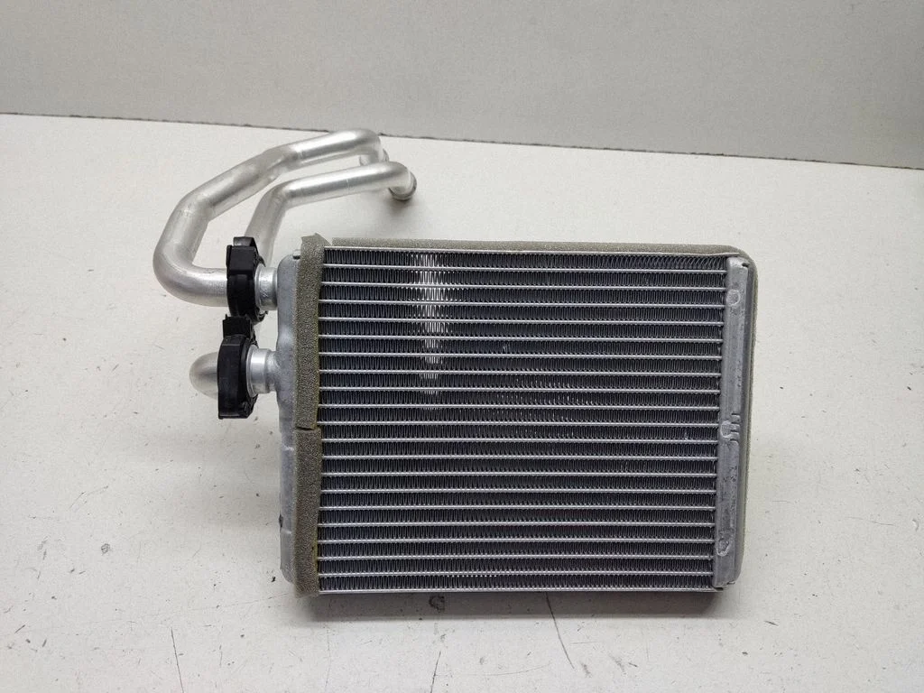 Salongi küttekeha radiaator RP643001