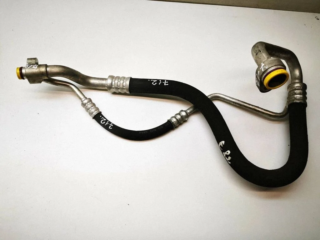 Air conditioning (A/C) pipe/hose 9223317