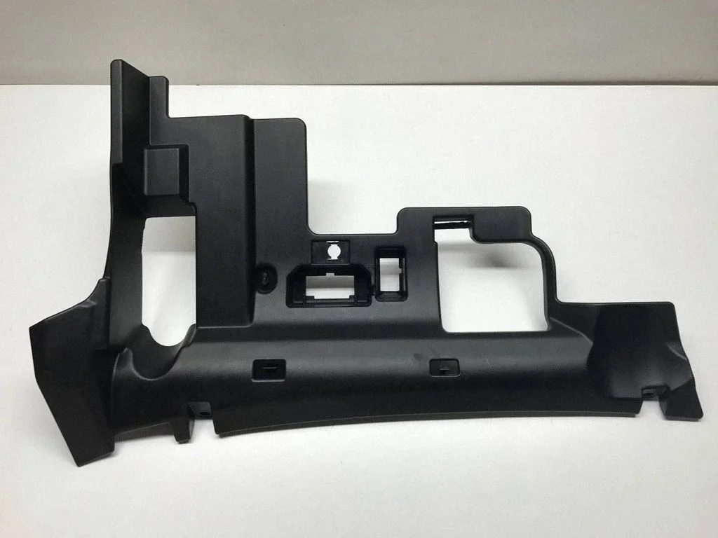 Dashboard lower bottom trim panel – Lexus IS 220D-250-350 (2006-2013)