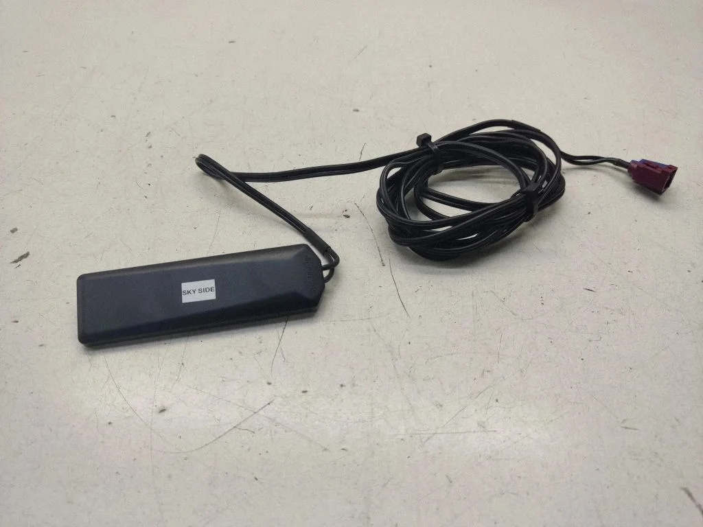 Interior comfort aerial antenna – Audi A5 8T 8F (2007-2016)