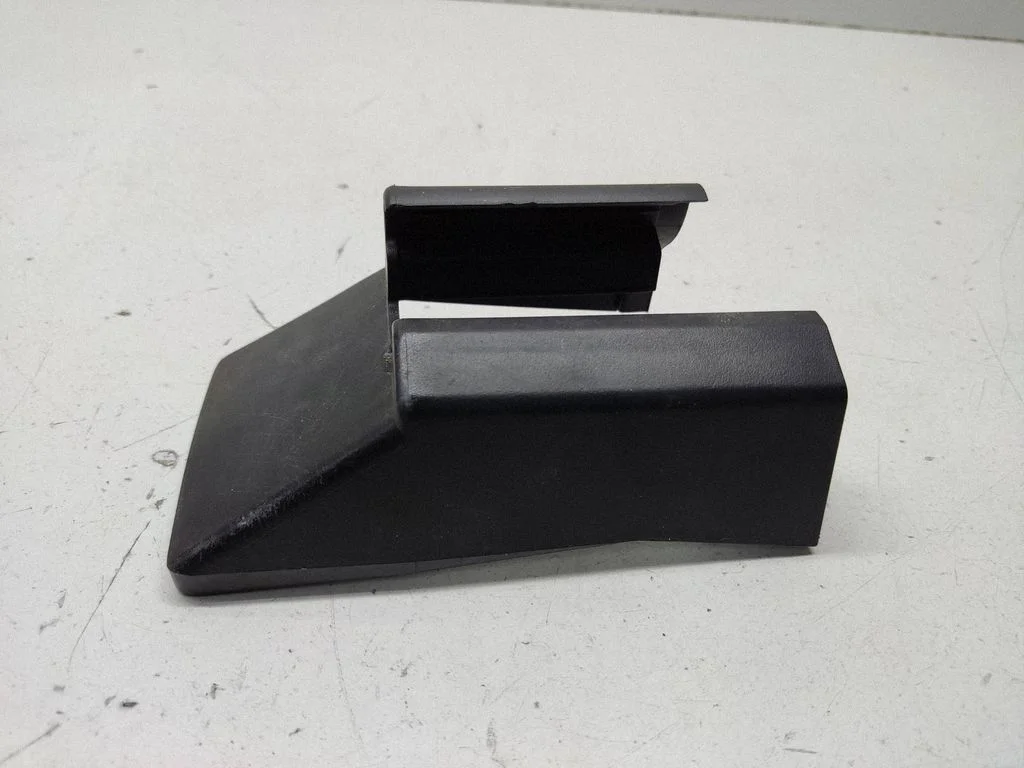 Front driver seat rail trim A1649190120