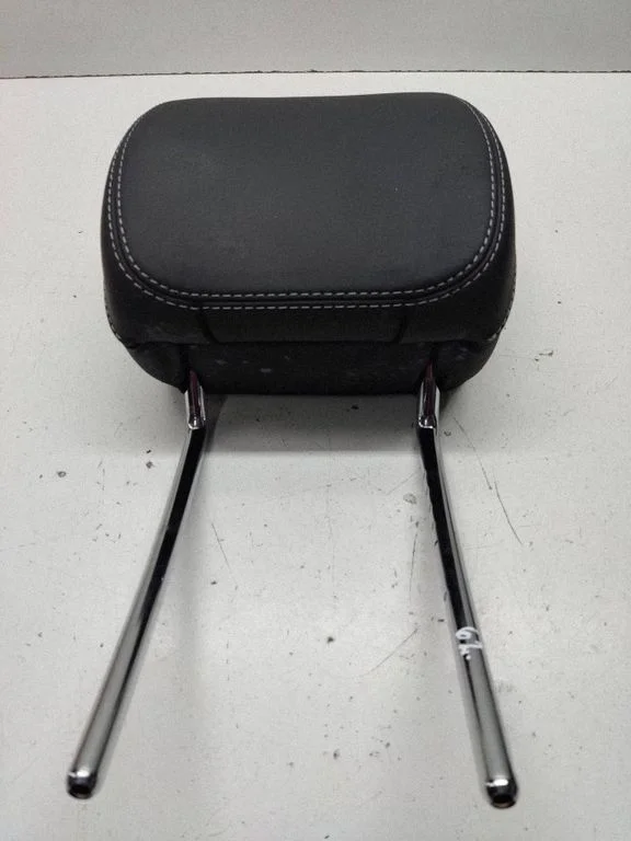 Front seat headrest – Mercedes-Benz E-Class W213 (2016-)
