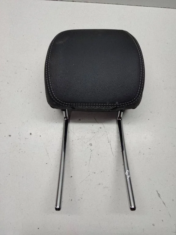 Front seat headrest – Mercedes-Benz E-Class W213 (2016-)
