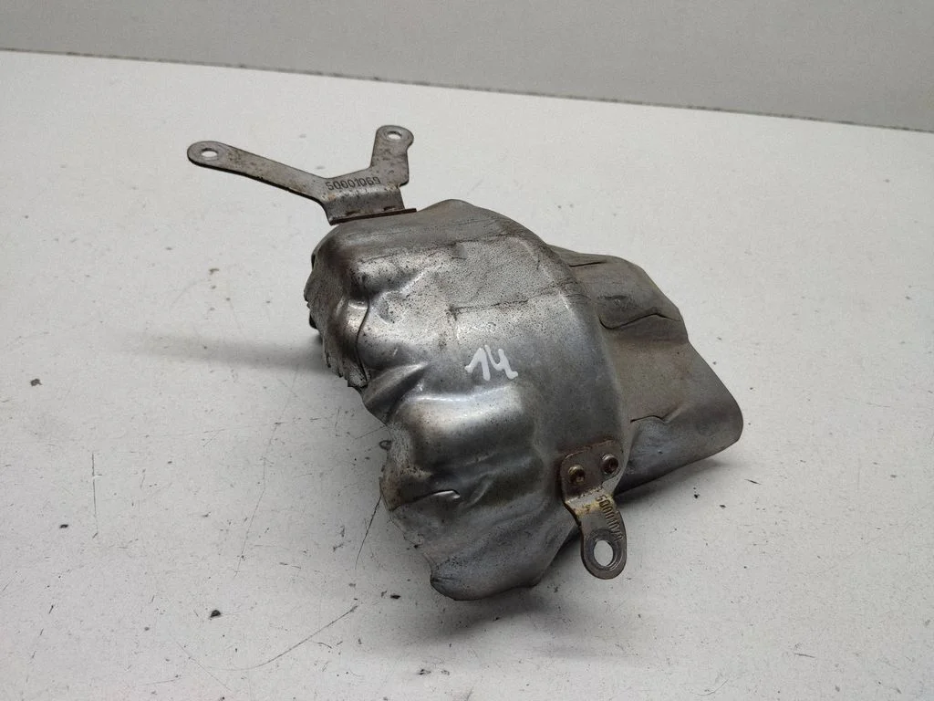 Exhaust heat shield A6420961168