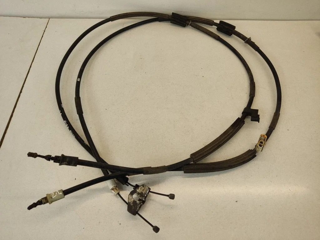 Handbrake/parking brake wiring cable 8V412A6U3AC – Ford Kuga I (2008-2012)