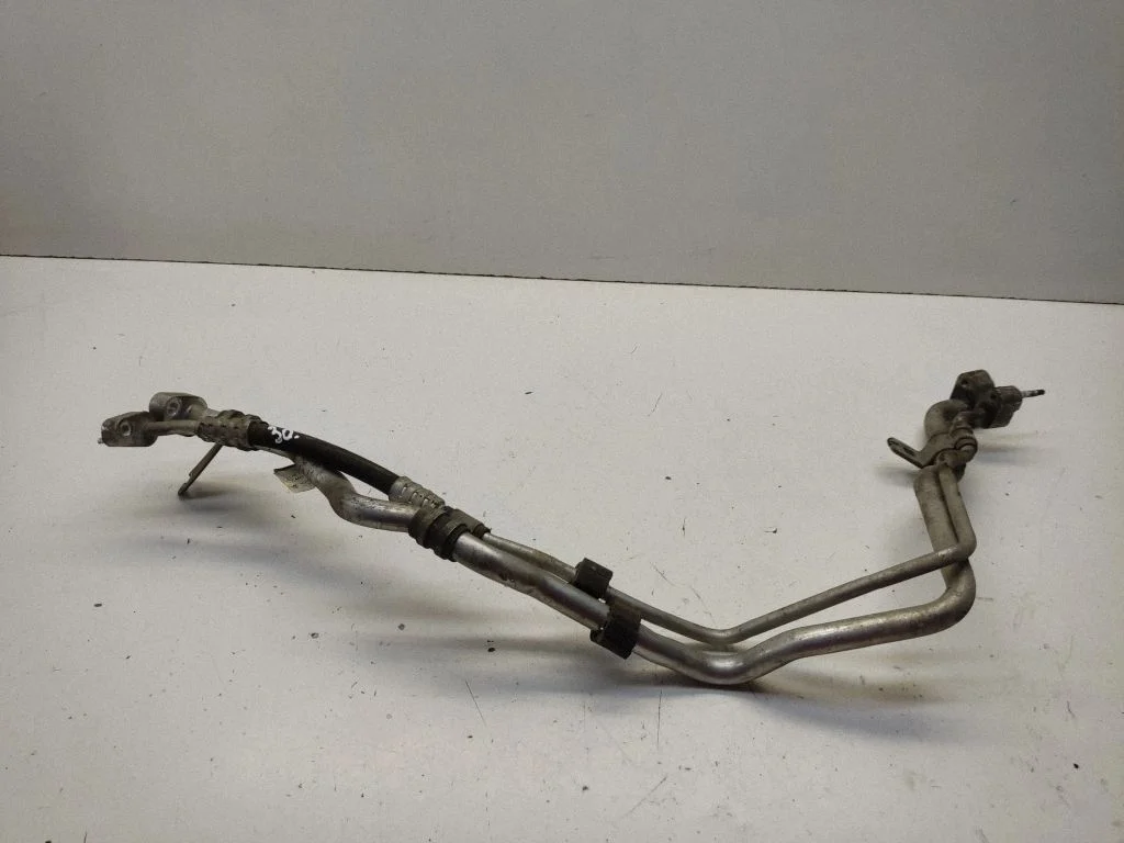 Air conditioning (A/C) pipe/hose – Mercedes-Benz Vito Viano W447 (2014-)