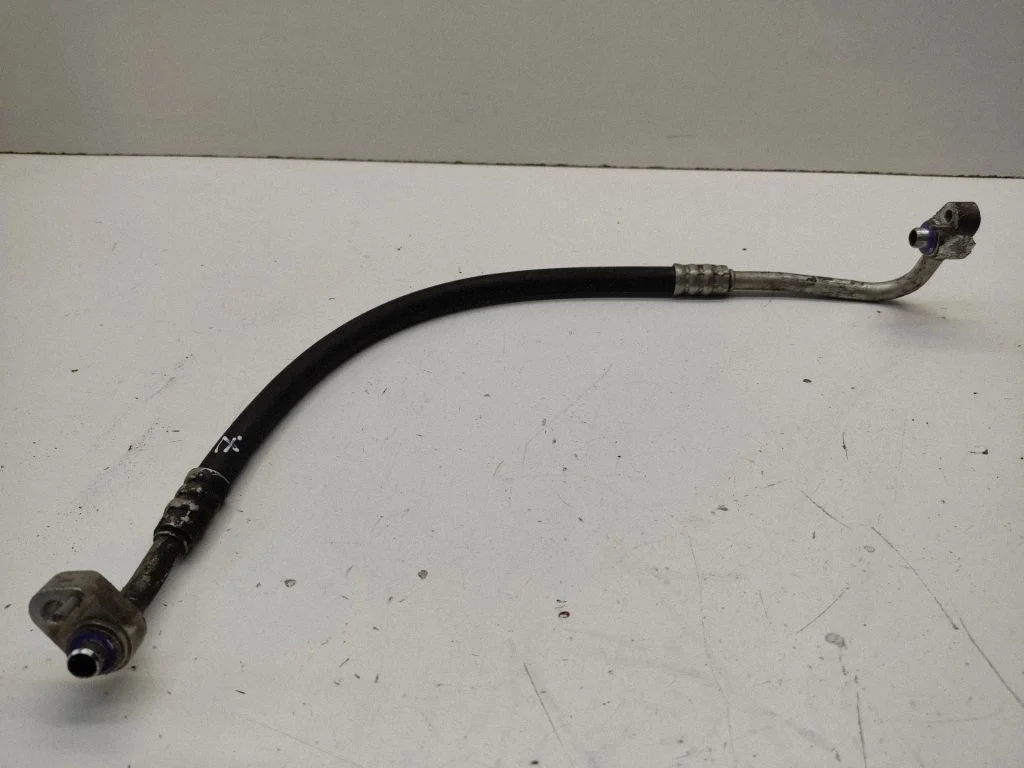 Air conditioning (A/C) pipe/hose – Mercedes-Benz Vito Viano W447 (2014-)