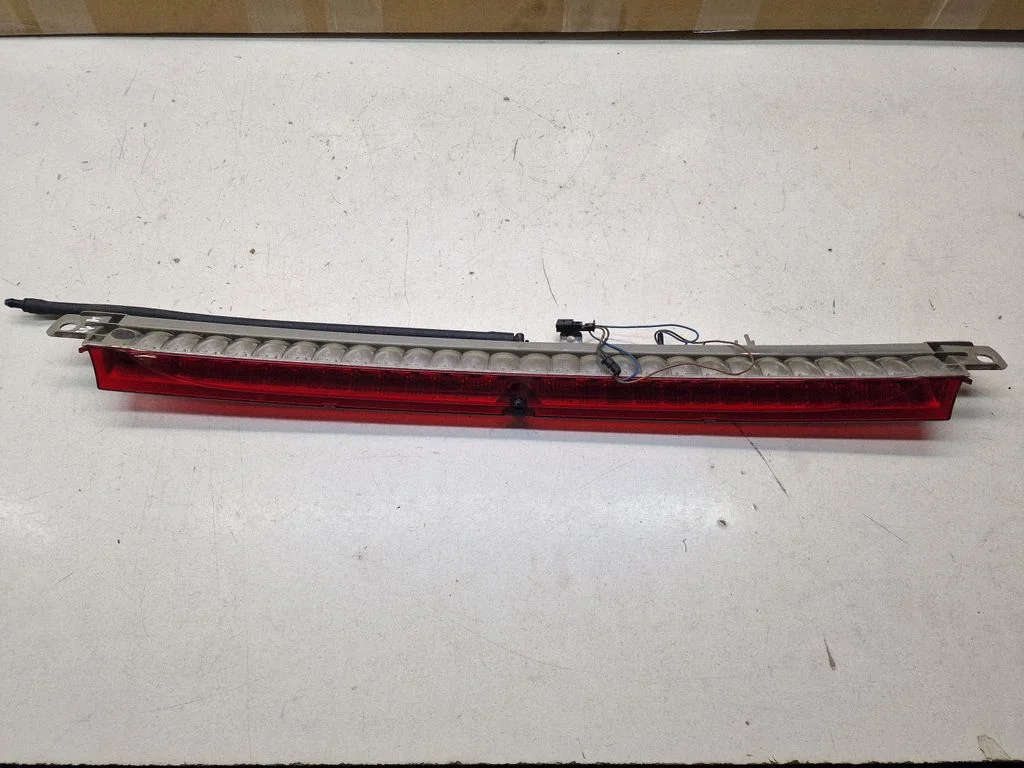 Third/center stoplight – BMW 3 Series E90 E91 (2005-2012)
