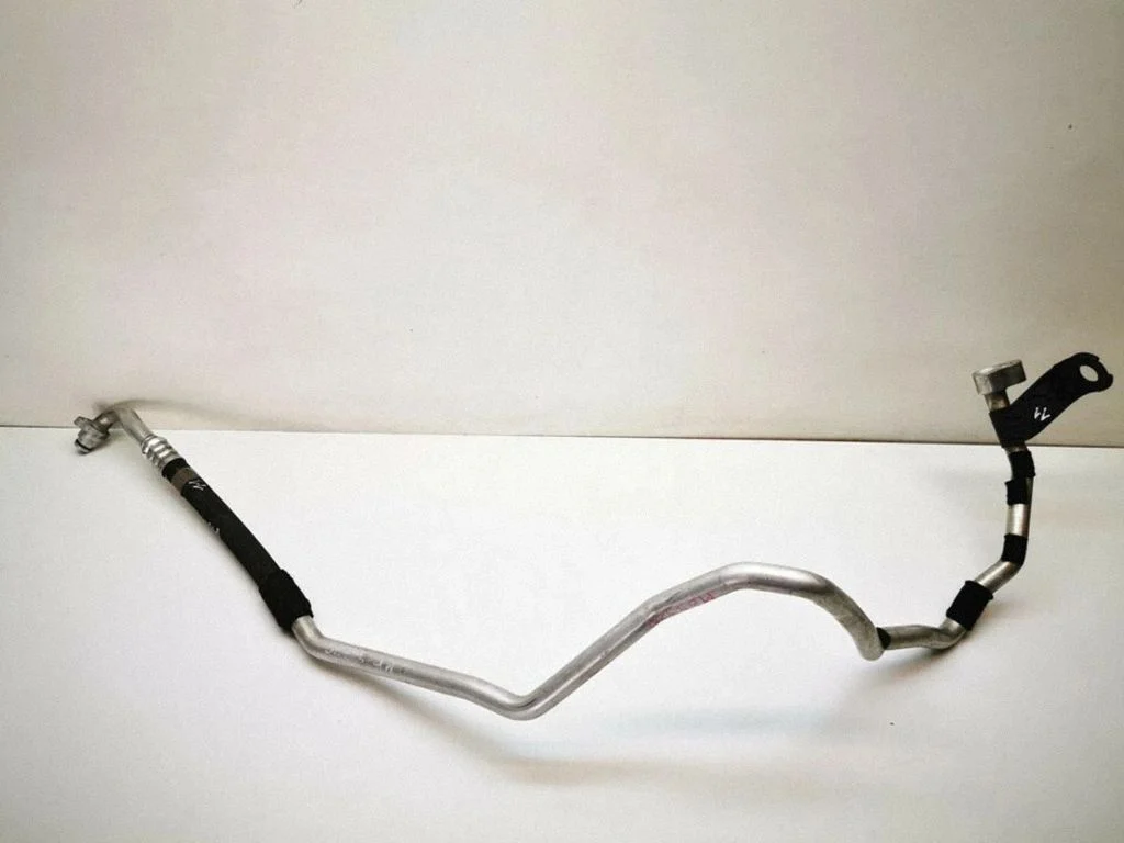 Air conditioning (A/C) pipe/hose – Mercedes-Benz S-Class W221 (2005-2013)