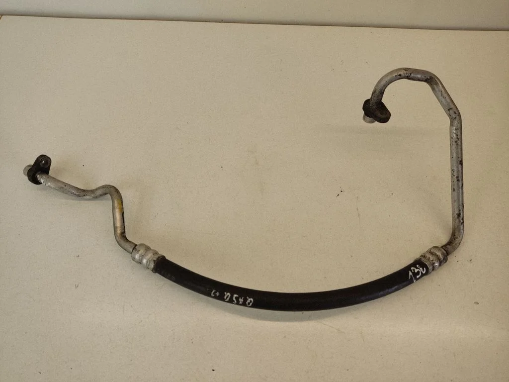 Air conditioning (A/C) pipe/hose R134A