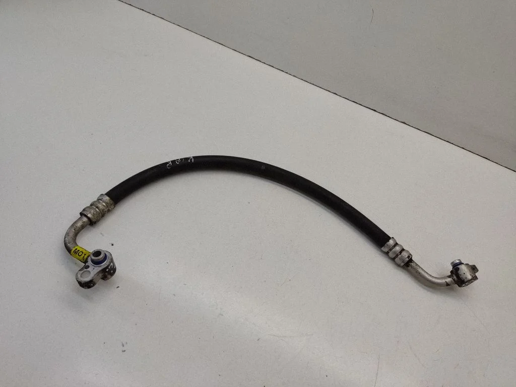 Air conditioning (A/C) pipe/hose – KIA Sportage (2005-2010)
