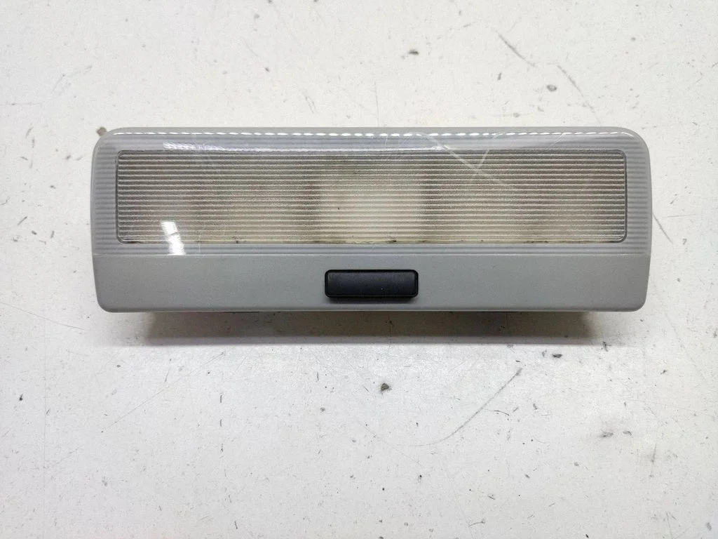 Rear seat light 8363265