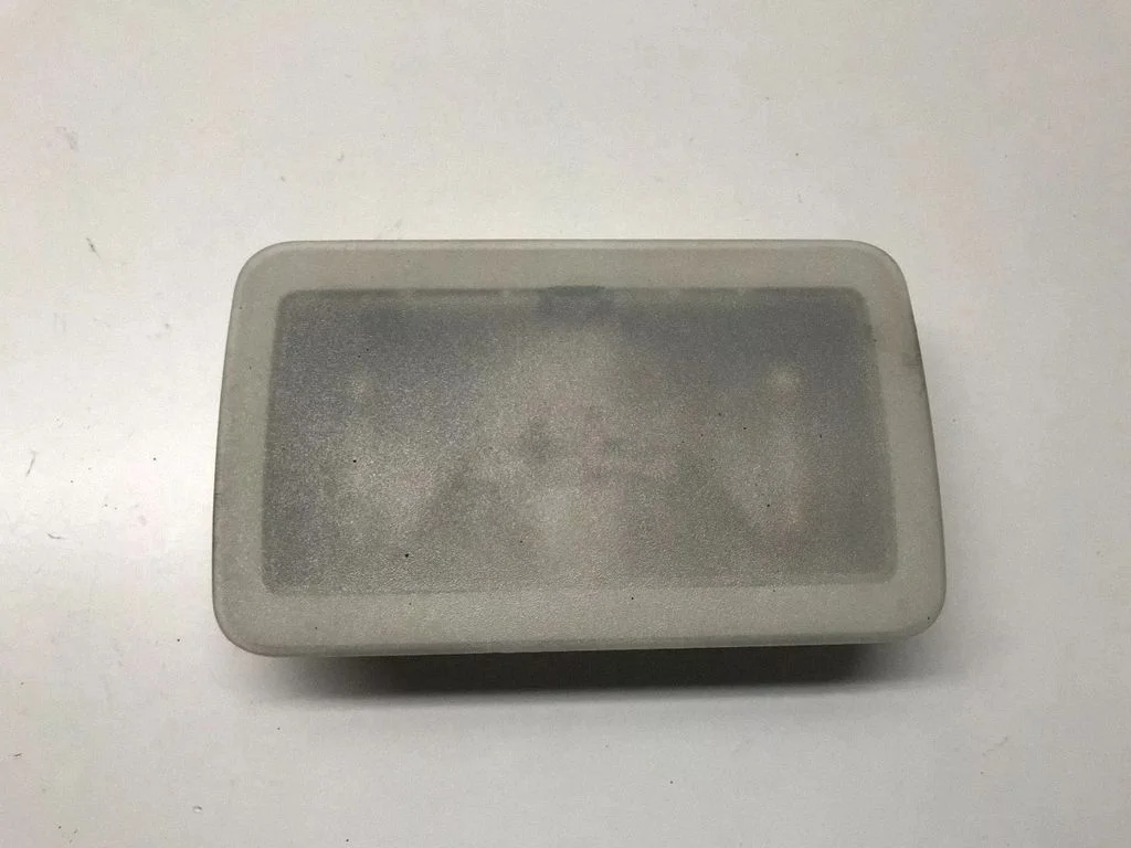 Rear seat light 4F9947123