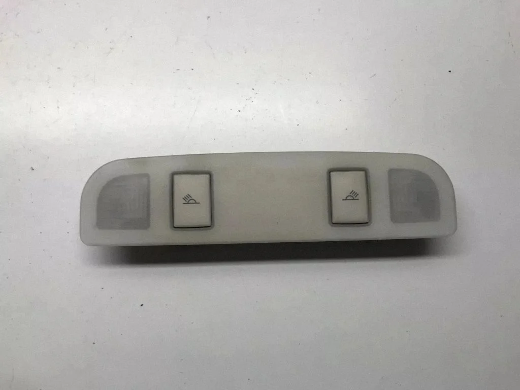 Rear seat light 4F0947111