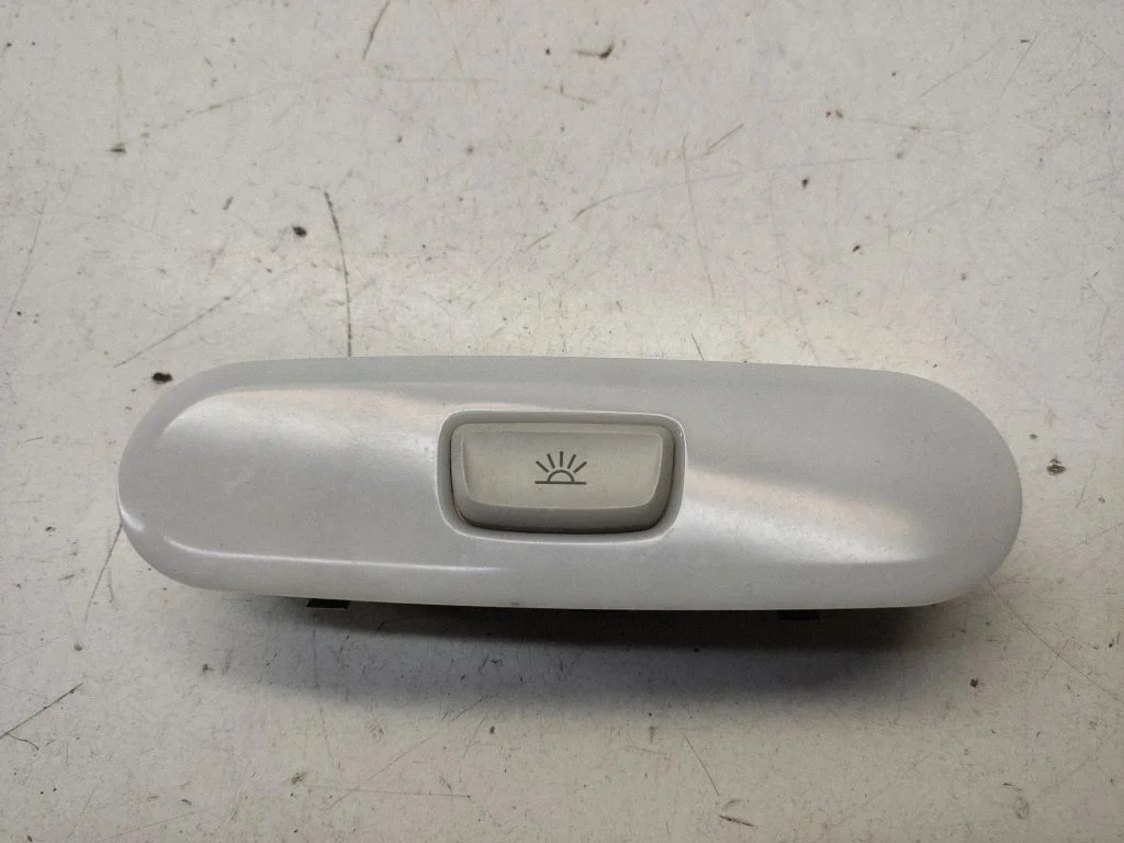 Tagaistmete valgustustuli – Audi A5 8T 8F (2007-2016)