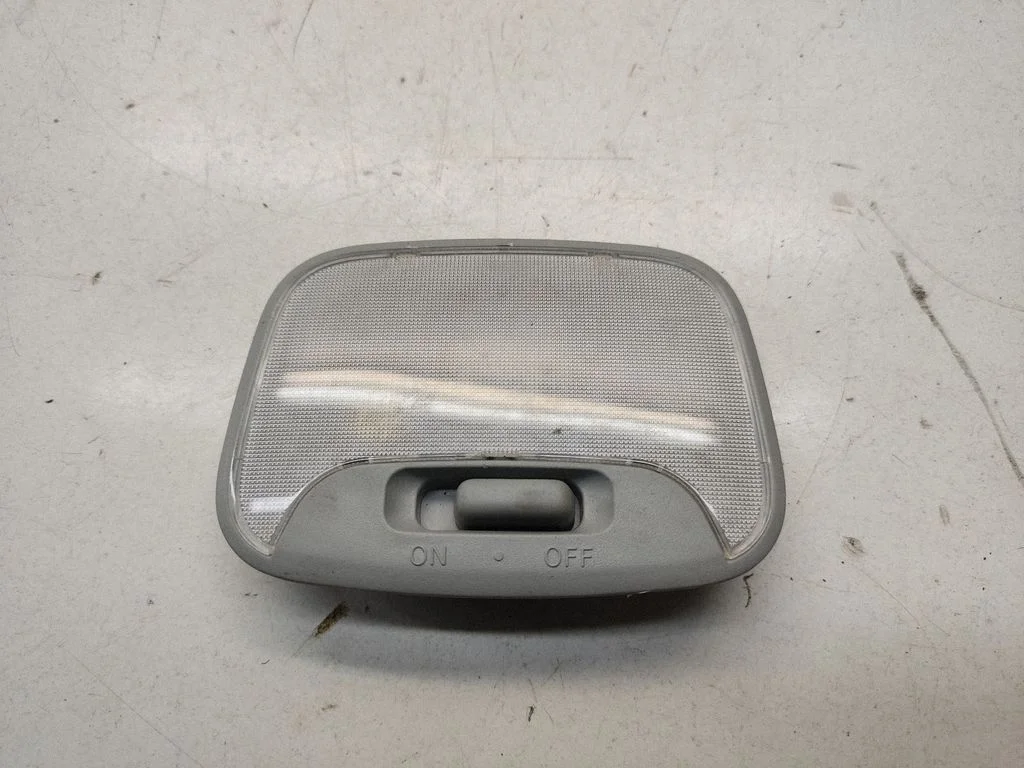 Rear seat light – Mitsubishi Outlander (2007-2012)