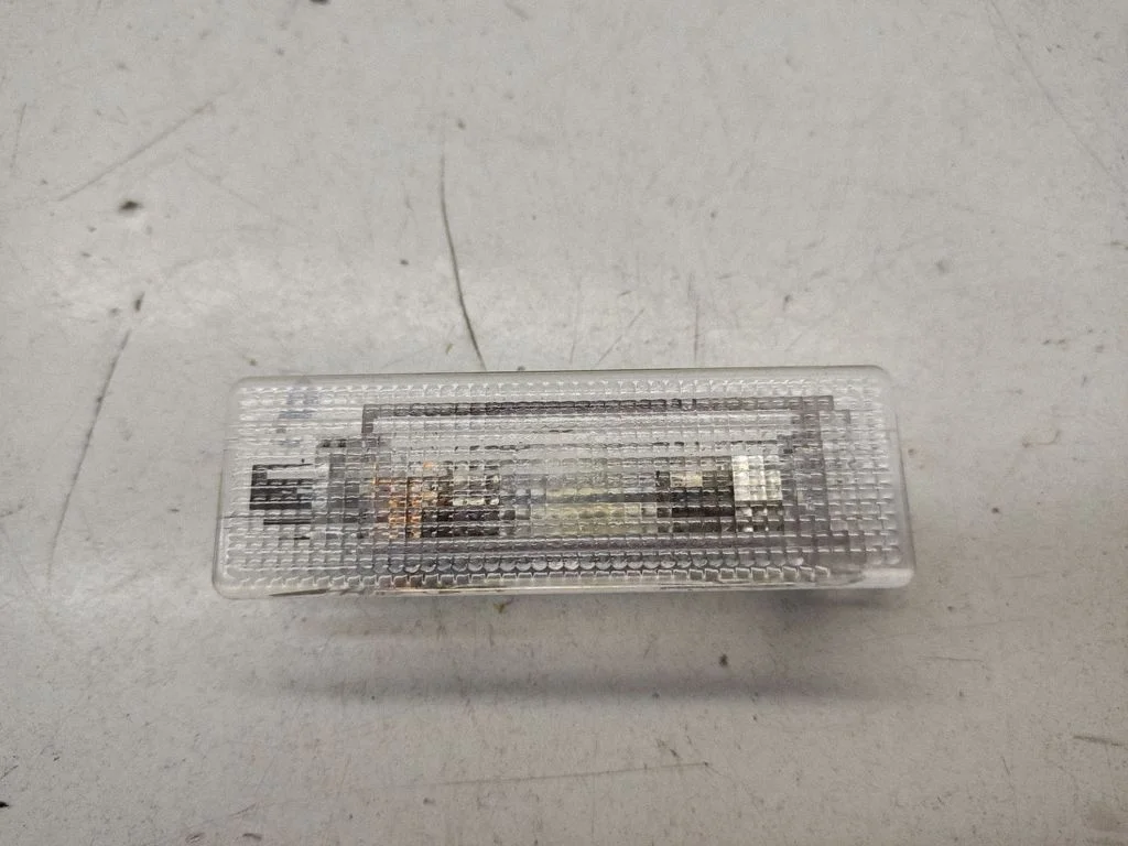 Rear seat light 7L6947101A