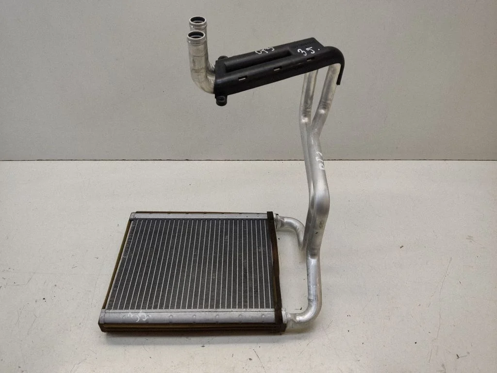 Salongi küttekeha radiaator D143EB9LA02