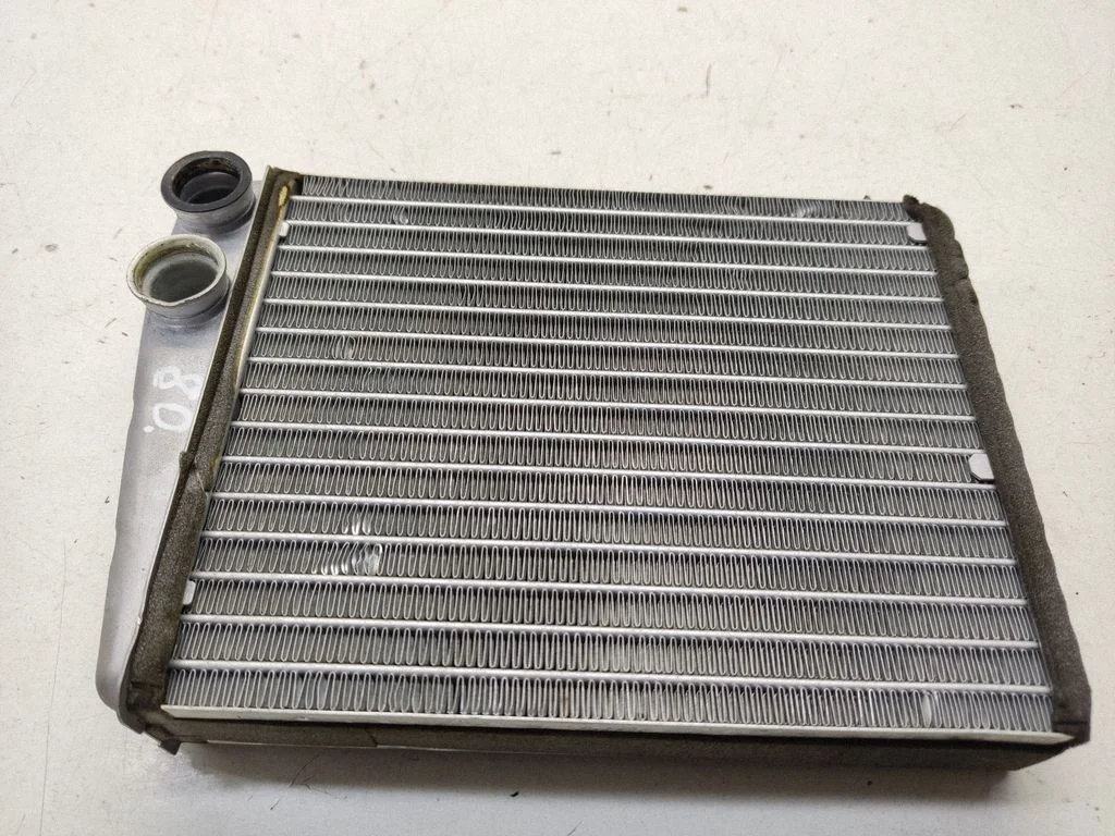 Salongi küttekeha radiaator 668110
