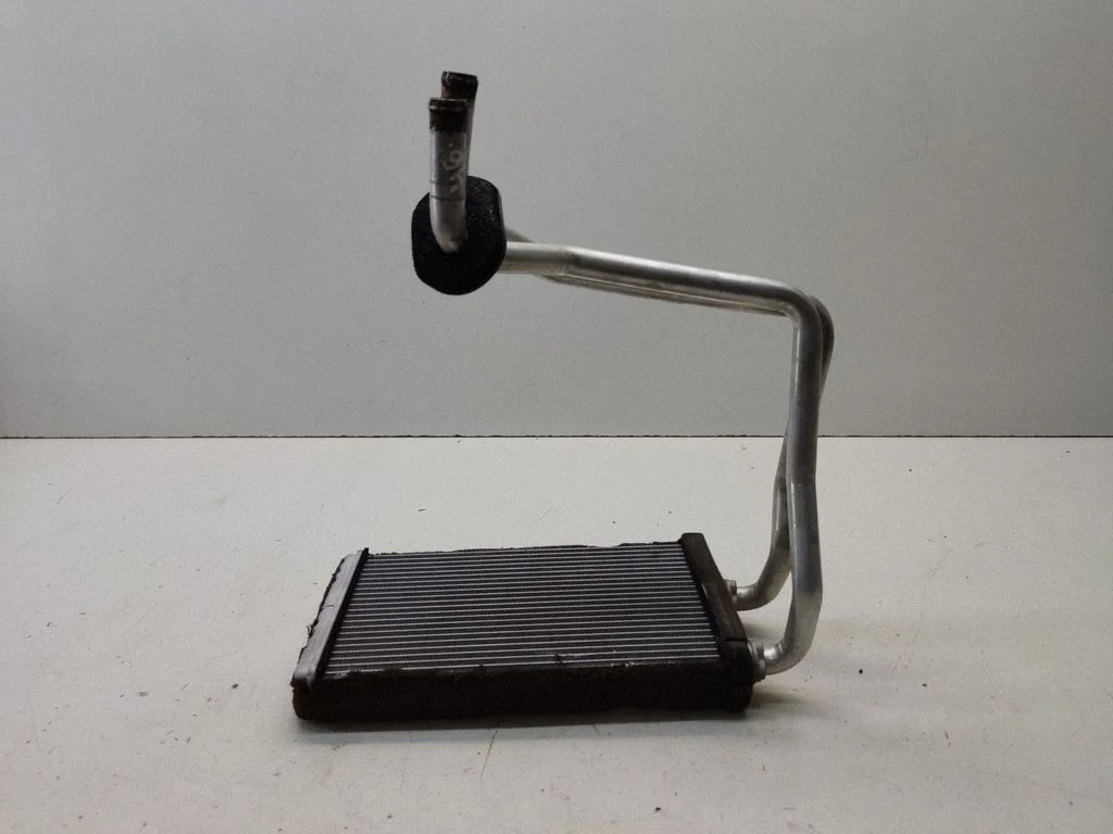 Heater blower radiator – front