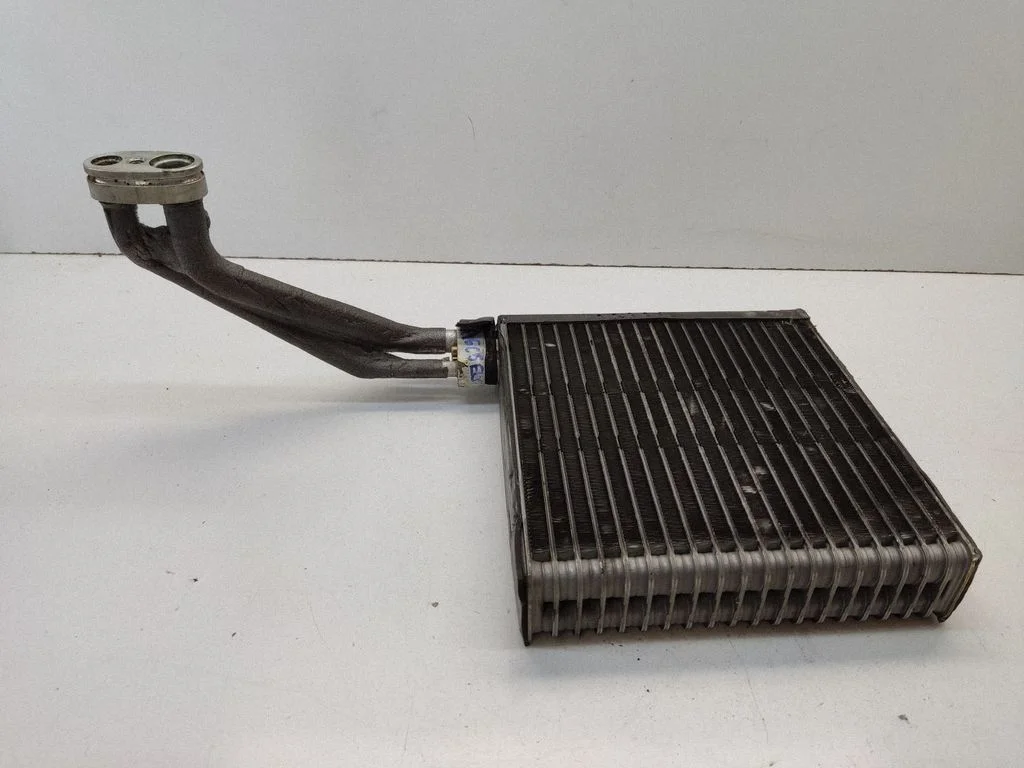 Heater blower radiator – front