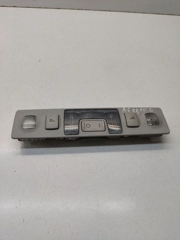 Rear seat light 4B0947111