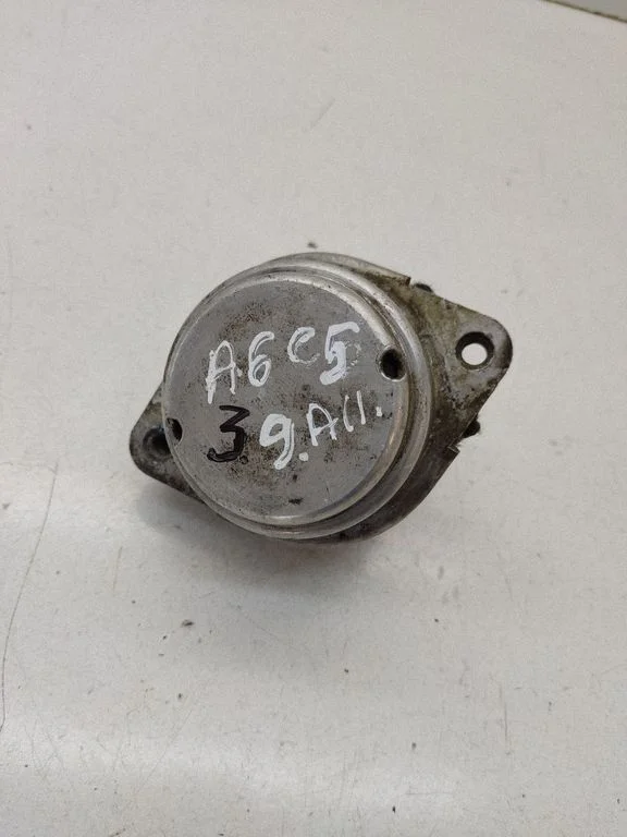 Gearbox mount 3618280