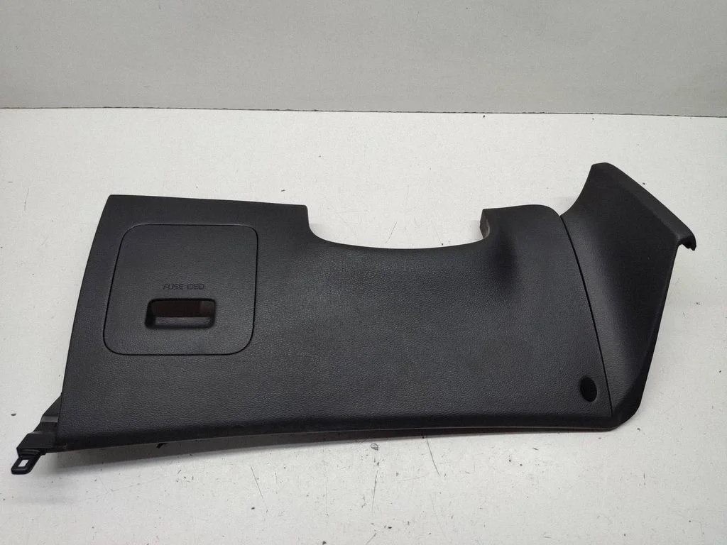 Armatuurlaua alumine viimistluspaneel 84750J7000