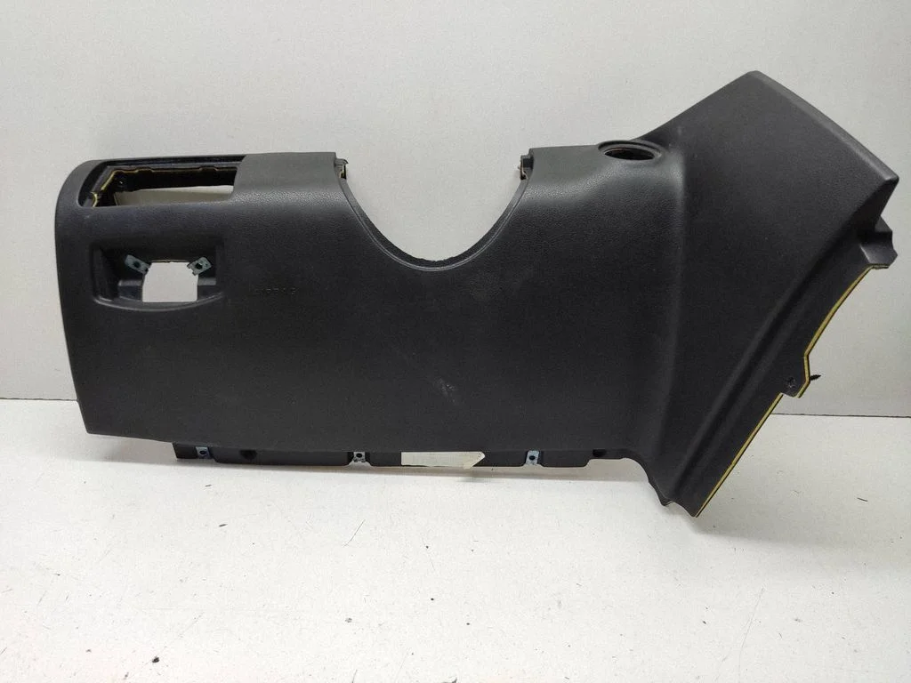 Armatuurlaua alumine viimistluspaneel – Mercedes-Benz ML-klass W164 (2005-2011)